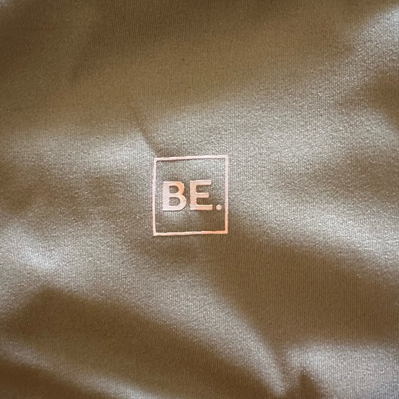 BE. Activewear Brown Leggings - Picture 4 of 5